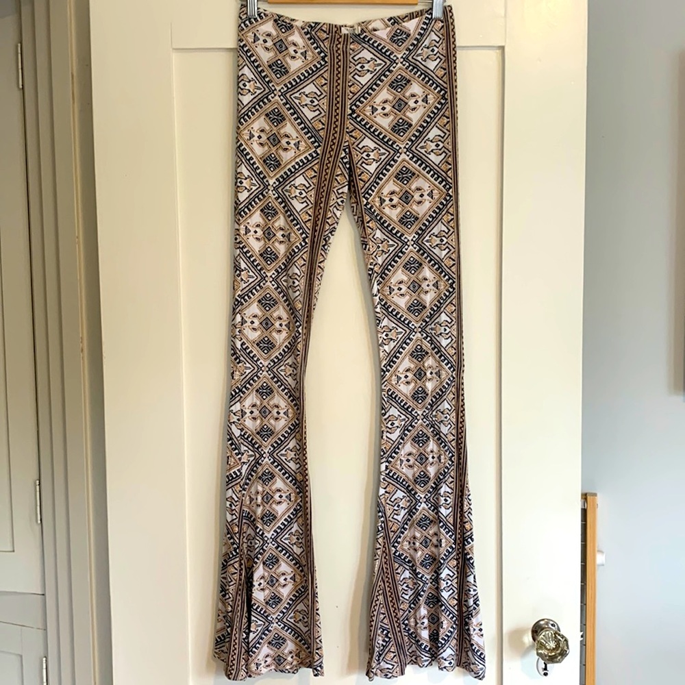 Volcom stretch flare pants